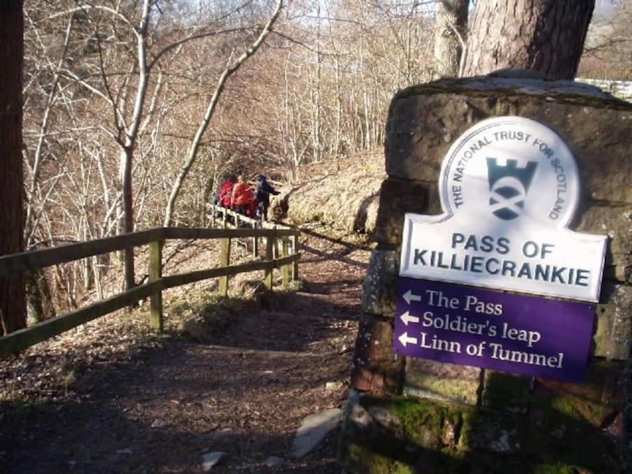Riverside Lodge In Killiecrankie Bridge of Tilt Екстер'єр фото